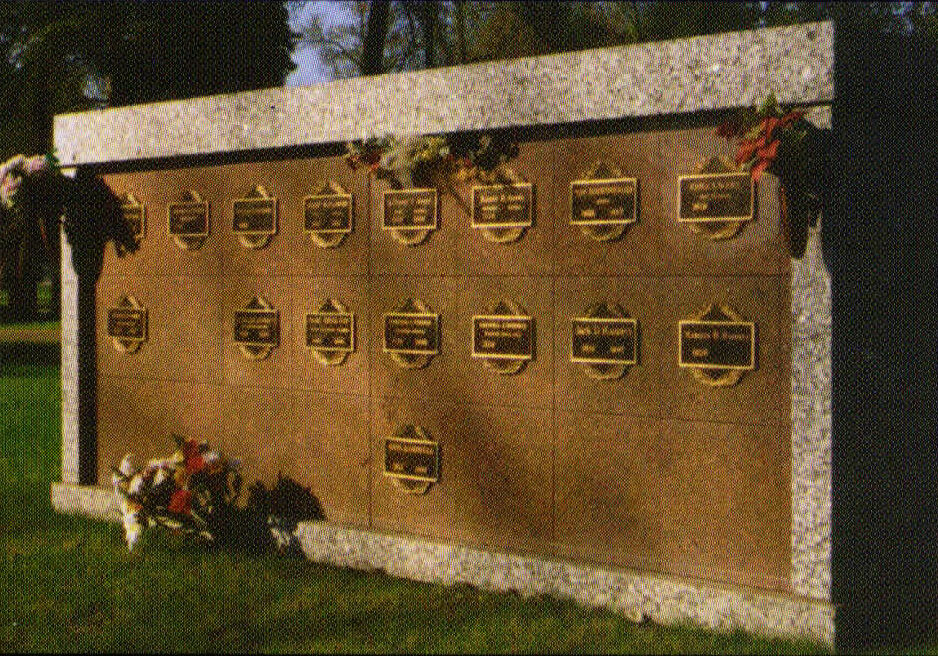 columbarium_inurnment